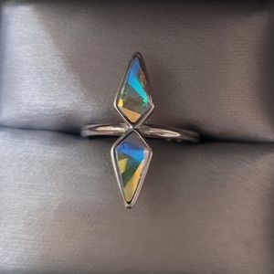 Fragrant Jewels Unicorn Tears Ring